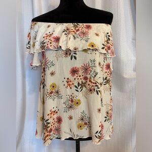 Sun & Moon floral print short sleeve off shoulder blouse size medium
